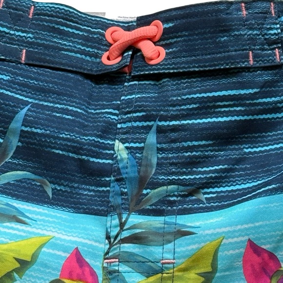 NEW Tropical Board Shorts /Swim Trunks with front & back pocket  - Sixe XXL - Picture 3 of 9